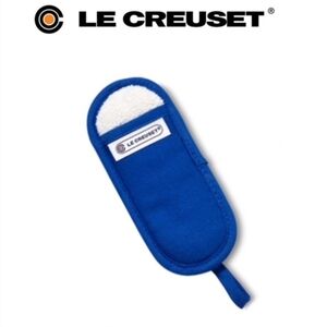 Le Creuset Pot Handle Mitt